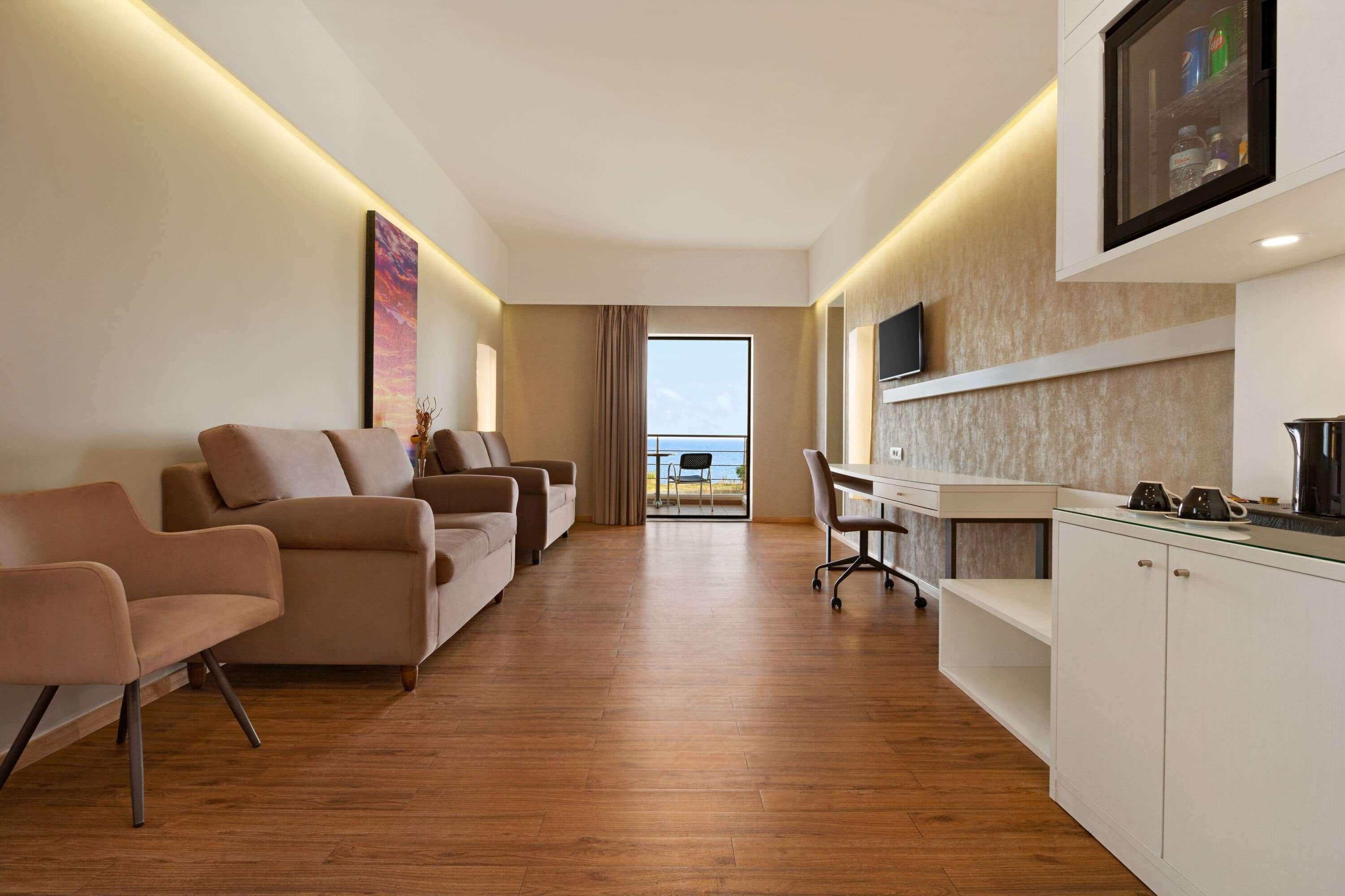 Ramada Plaza By Wyndham Thraki Alexandrópolis Exterior foto A typical hotel room