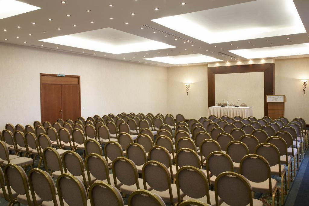 Ramada Plaza By Wyndham Thraki Alexandrópolis Exterior foto A typical conference room