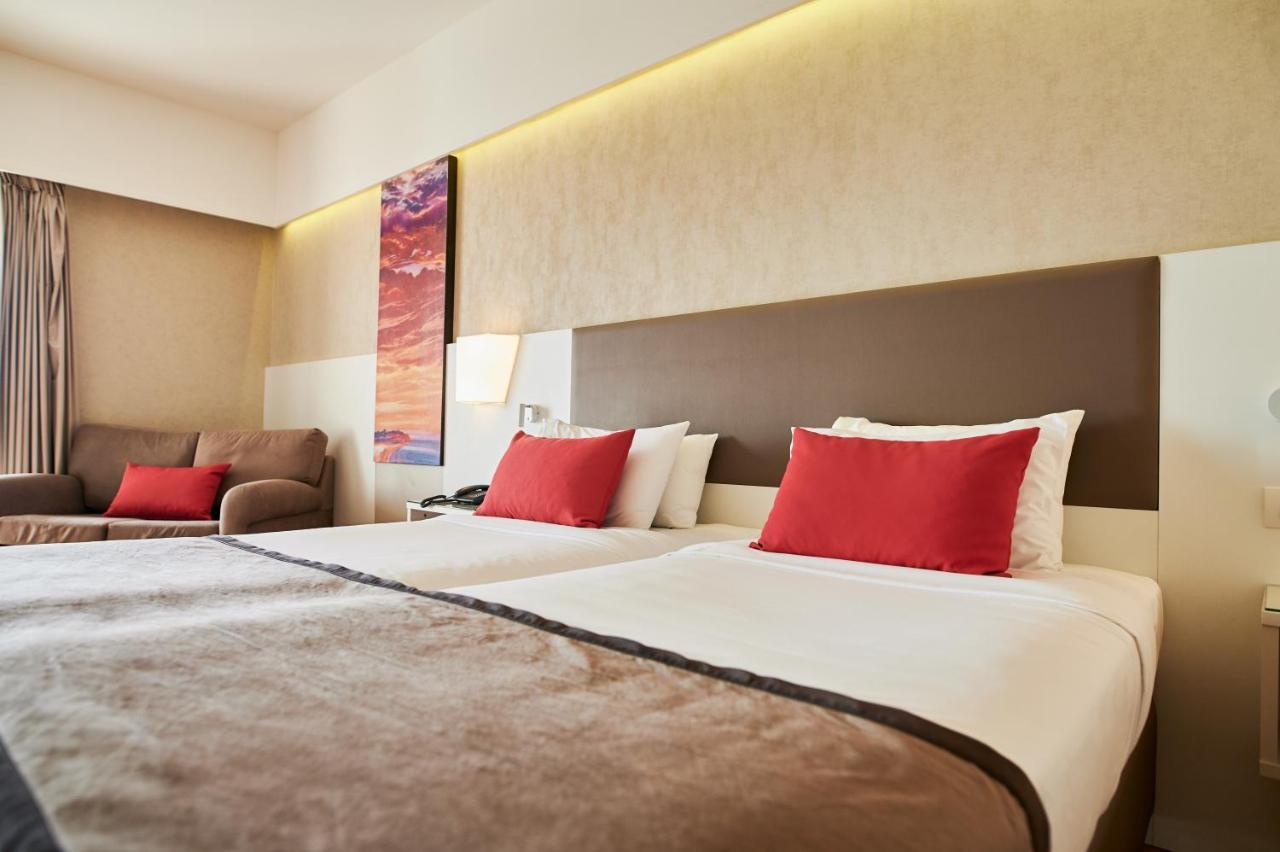 Ramada Plaza By Wyndham Thraki Alexandrópolis Exterior foto A room at the hotel